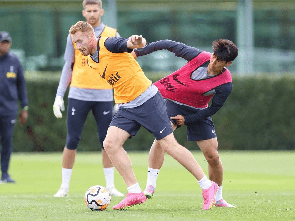 邮报：利马尚未准备好回归；奥纳纳预计对紫百合时复出