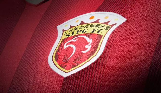 球星抢断后三步上篮太快了