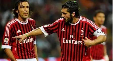 又绝杀！这支球队真的懂浪漫