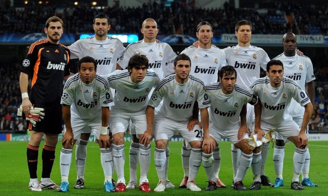 火爆德比，费内巴切vs加拉塔萨雷赛前双方球员就开始发生冲突