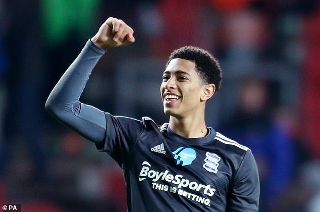 76人vs热火伤病：恩比德&维金斯缺席，埃奇库姆出战成疑