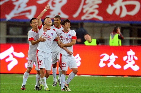 马祖拉谈安芬尼·西蒙斯：球队阵容调整期里 他做出的牺牲最多（马祖拉：阵容调整期间，安芬尼·西蒙斯牺牲最多）