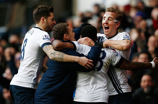 莱万+拉菲尼亚=欧洲最强双人组！合计狂轰46球（莱万携手拉菲尼亚，欧洲最强双星合计攻入46球）