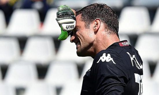 足球球员伤病更新，影响赛季表现（足球球员伤情最新速递，或影响本赛季发挥）