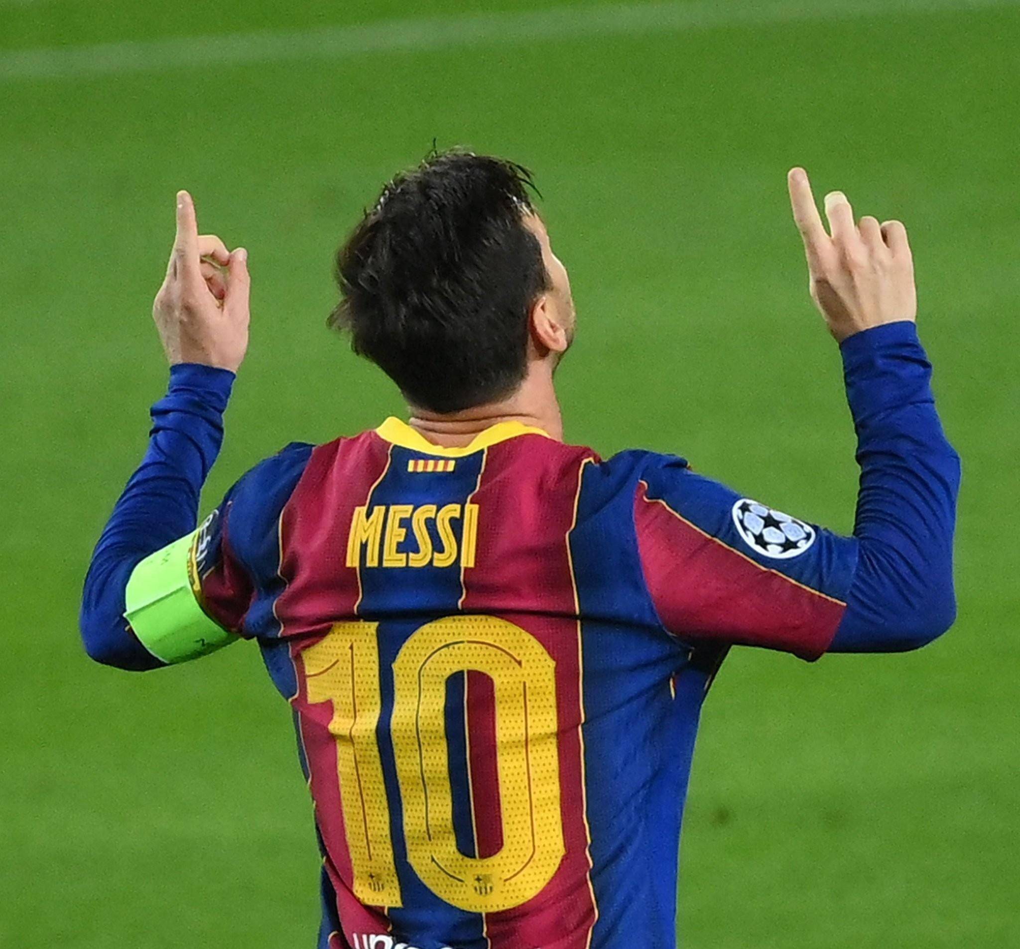 篮球火箭球员赛季得分持续增长