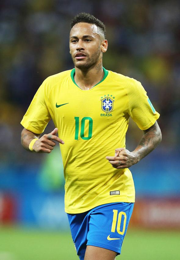 记者：昨晚阿代米和于根伟指导聊了挺久，阿代米哭了