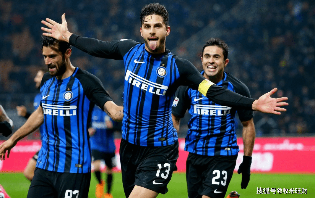 罗马诺：埃利奥特预计会回利物浦，利物浦将与维拉进行协商（罗马诺：埃利奥特有望回归利物浦，俱乐部将与维拉展开谈判）