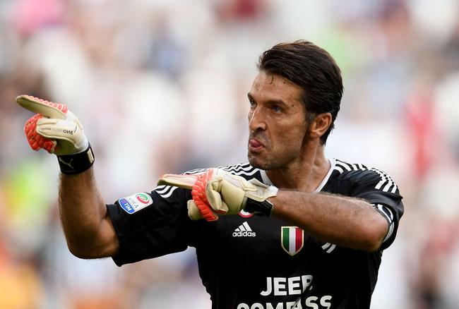 与4结缘，多特5轮欧冠联赛有4轮打入4球，剩下1轮被曼城进4球